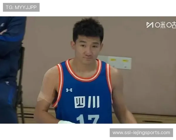 男篮四川队周琦胡金秋双塔受瞩目,孙铭徽成后场核心 男篮四川队周琦胡金秋双塔受瞩目,孙铭徽成后场核心